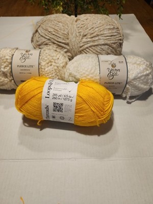 Mixed  Lot Bernat Blanket Yarn Bee Fleece Lite Quartz Sandstone Loops Threads