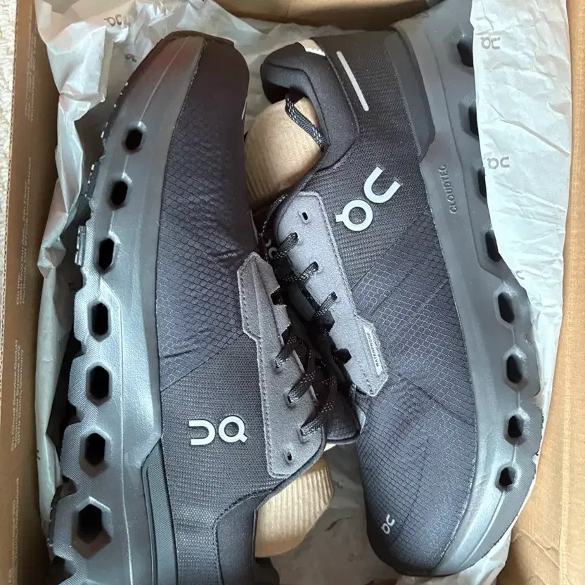 On Running Cloudrunner 2 Waterproof Running Shoes… - image 3