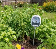 4-in-1 Soil Test Kit, Meter for Soil Moisture, PH, Fertility, Light