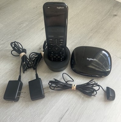 Logitech Harmony Elite Remote Control System with Hub, Cradle, and 1 IR Blaster