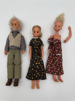 Vintage Mattel Sunshine Family Dolls Grandpa Grandma Mom Daughter 1973 BROKEN
