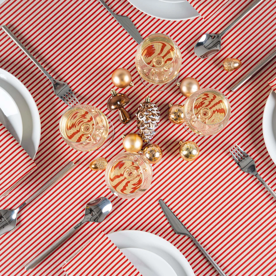 Christmas Tablecloth 100% Cotton – Festive Holiday Dining Room Kitchen Décor - Image 2 of 4