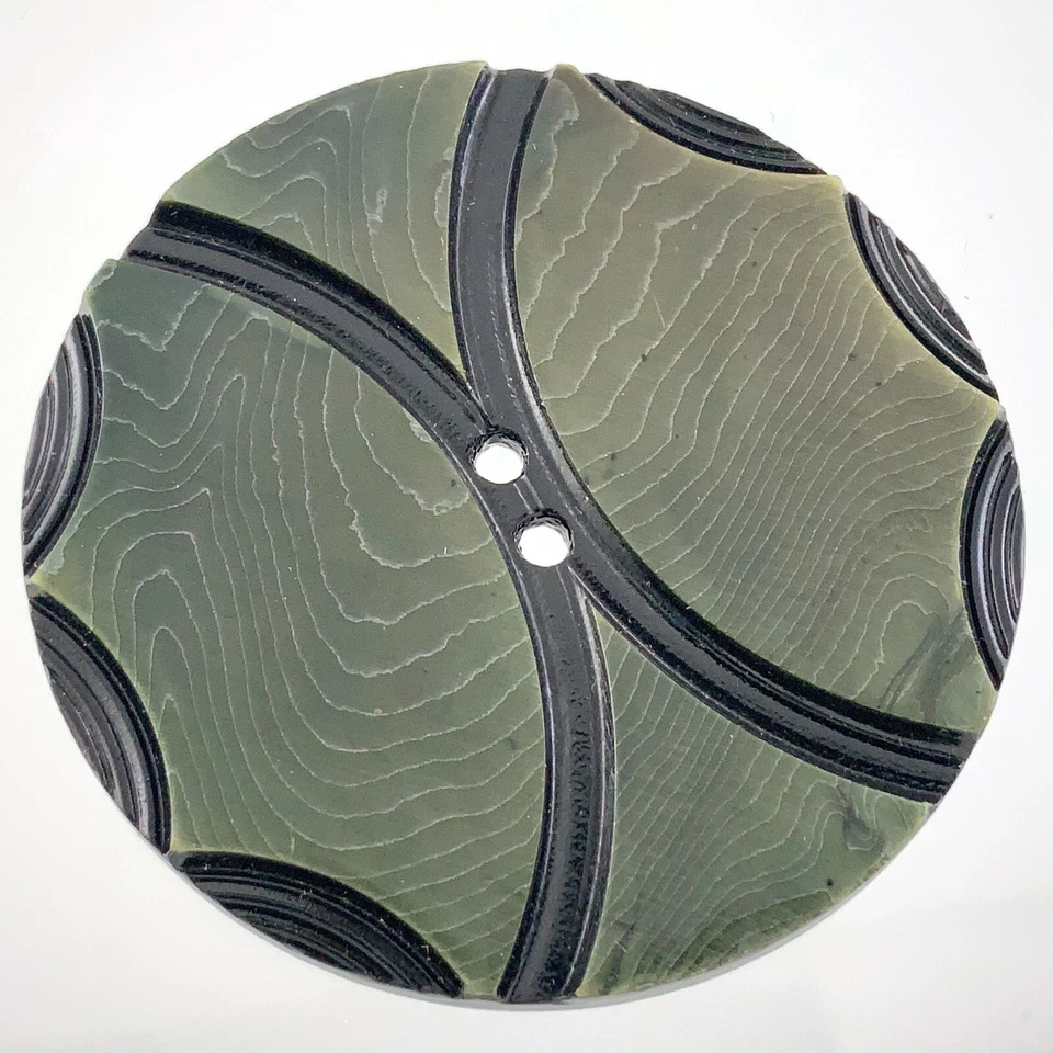 Vintage Carved Bakelite Green Color Size 1.75in Garment Button Wood Pattern 962A - Image 2 of 4
