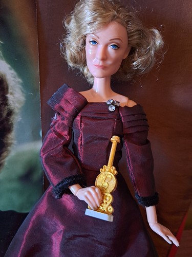 BARBIE BETTE DAVIS OOAK VESTIDOS INOLVIDABLES SALVAT - ENVIO CERTIFICADO - Imagen 2 de 4