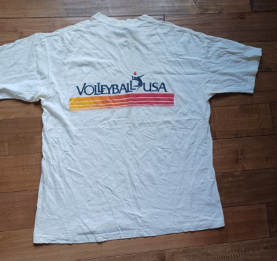 Vintage 90s White Volleyball USA Single Stitch T Shirt Size Large 