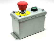 Hoffman E2PBGXM Enclosure w/ Allen Bradley 800FP-F3PX10 800FM-MT44LE 800F-X01