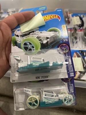 Hot Wheels error bone Speeder HW Blue White Green Unopened.