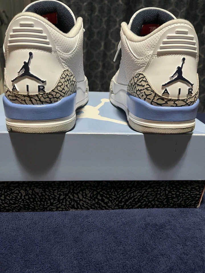 Air Jordan 3 ретро UNC синий белый размер 10,5 подержанные хорошее состояние товара - Изображение 4 из 4