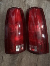 1988-1998 Chevy Silverado C10 Gmc Yukon Suburban Tahoe Tail Lights