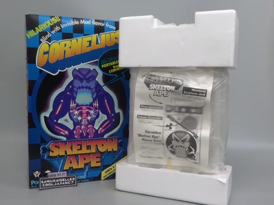Columbia GP-3C GP-3 Cornelius Skelton Ape Portable Record Player