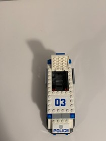 LEGO CITY: Prisoner Transporter (60043)