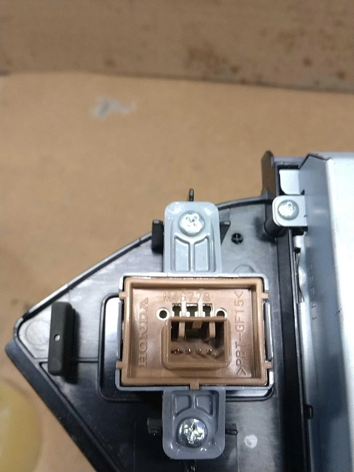 2015 Acura MDX Infotainment Display Silver OEM 39810TZ5306 182k Miles - Image 4 of 4