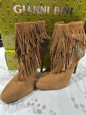 Gianni Bini Camel Suede Leather Fringe Chain Sexy High Heel Zip Booties Size 8