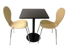 Granit Marmor Sockel Esstisch Bistro Terrasse Café Kantine Stapelstühle 