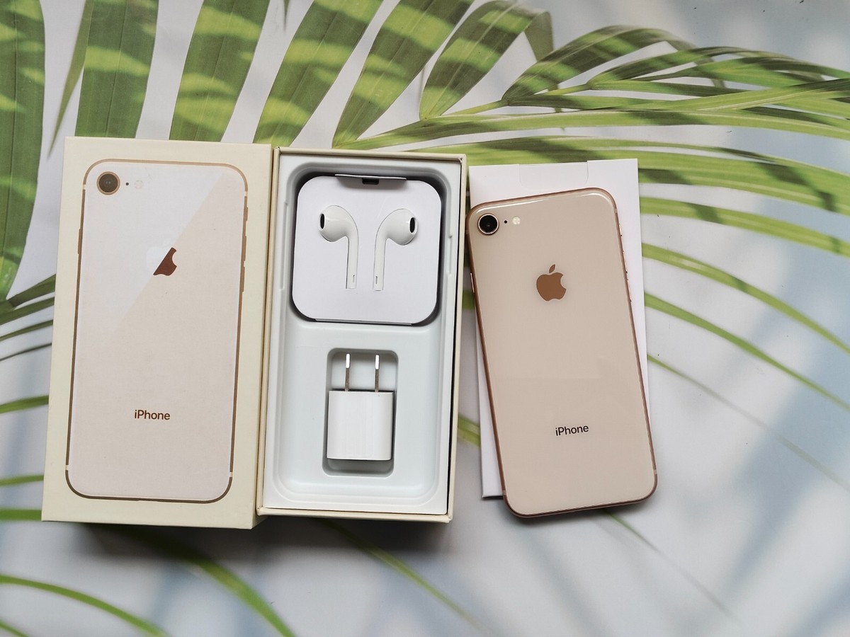 New condition Apple iPhone 8/8 PLUS FULLY UNLOCKED Multiple colors