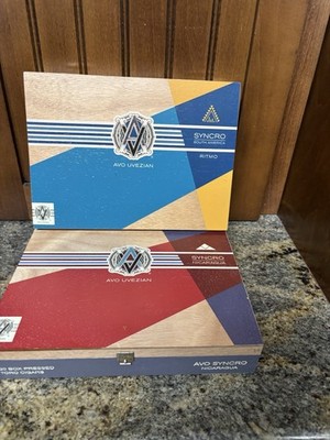 2 ART DECO AVO UVEZIAN SYNCRO SOUTH AMERICAN & NICARAGUA EMPTY WOODEN CIGAR BOX
