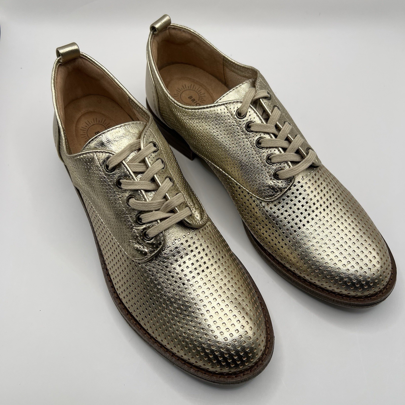 Brioso Fixby Womens Metallic Gold Leather Perforated Lace Up Oxfords Shoes 8.5M