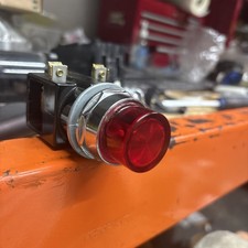 Furnas 52PA4G2 Red Illuminated Pilot Light Indicator Button Siemens