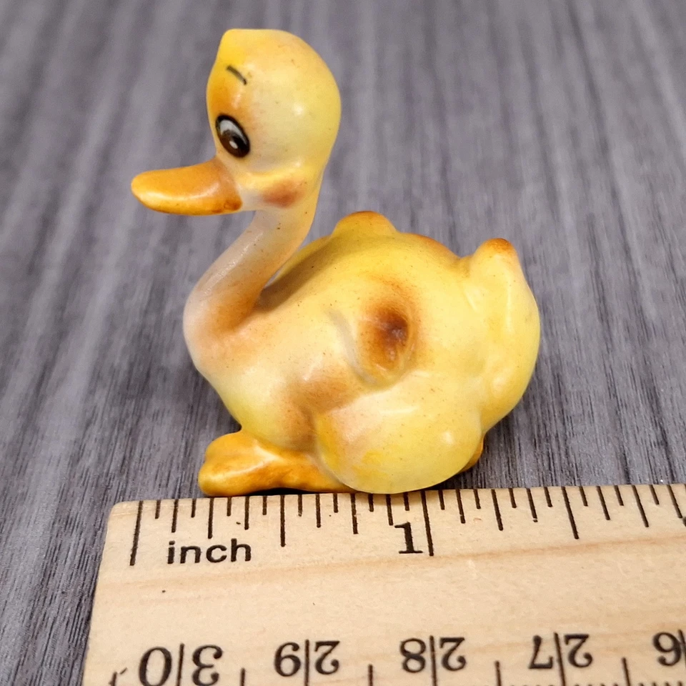 Figura de avestruz bebé Josef Originals Foto 2 de 4