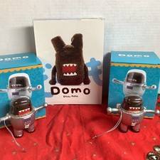NEW 2 Domo Astronaut Ornaments 8 Small Sticky Note Pads 2010