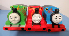 Thomas The Train Pull Back  Go :Percy 6/ James 5/ Thomas 1 Engine WORKS GUC 