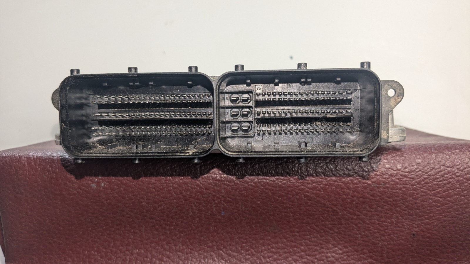2015 Maserati Ghibli ECU Engine Control Module OEM 670007174b