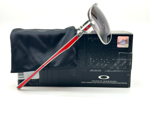 Oakley Lunettes de Soleil Édition Limitée Ducati Plantiff Argent Gris OO4057-08 - Photo 5 sur 8