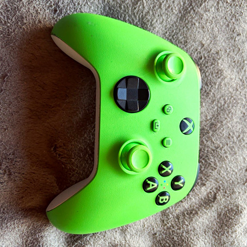 Microsoft Xbox Wireless Controller Green/White/Black USB-C Xbox One/Series X|S/…