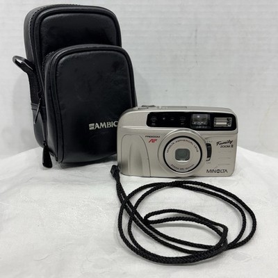 Minolta Freedom Family Zoom II 35mm Film Camera Silver 35-80mm AF Lens & Case