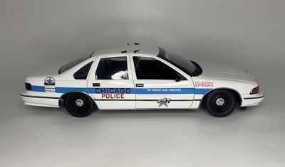 Chicago Police Car Diecast 1/18 Scale Chevrolet Caprice 96 UT