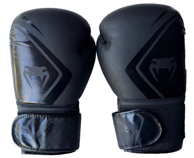 Venum Contender 2.0 16oz Boxing Gloves Black Open Box Fighting Sparing Workout