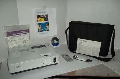 Epson PowerLite 1825 Projector XGA 3LCD USB Wireless VGA RCA LAN