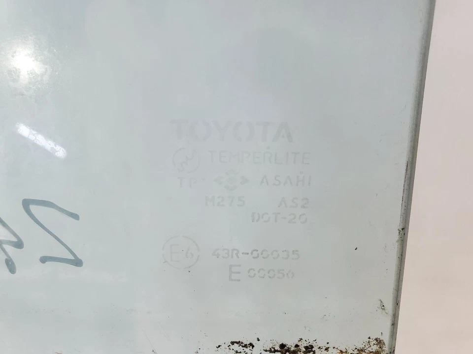 Toyota MR2 1985 1989 OEM puerta delantera derecha vidrio  Foto 2 de 4