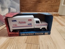 ERTL True Value Steel Delivery Truck 3982 Vintage Toy in Box, Made in USA