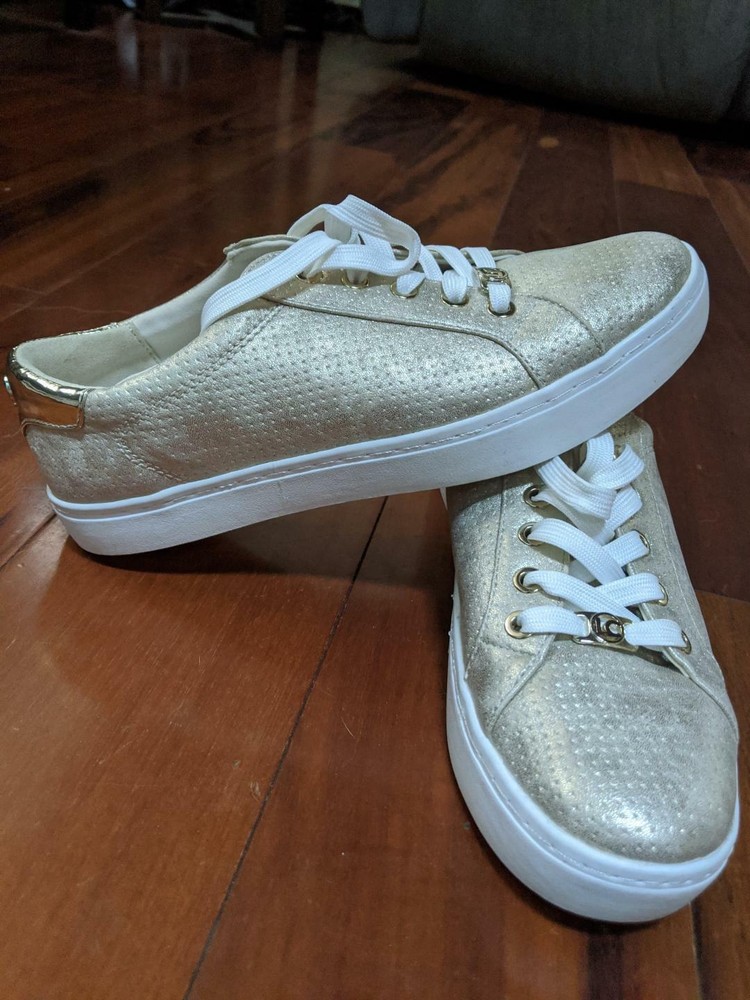 liz claiborne warwick sneakers