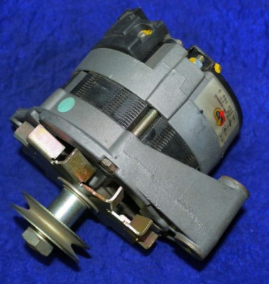 AT Lichtmaschine orig Bosch 0986033991 Renault 11 1.1 1.2 1.4 R11 0986033990 60A