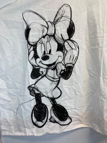 Disney Minnie Mouse Black, White, Pink Apron Adult - Picture 2 of 3