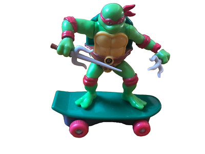 Teenage Mutant Ninja Turtles Raphael Sewer Shredders Pull Back Skateboard Toy