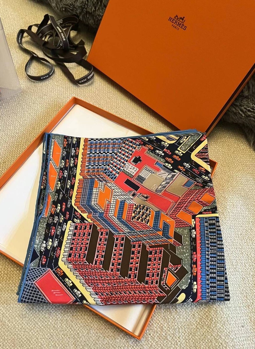 NWT New Box HERMES Pantin City Scarf 90cm Carre 100% Silk NWT New Box HERMES Pantin City Scarf 90cm Carre 100% Silk