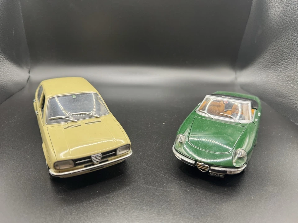 ALFA ROMEO Alfasud e 2000 spider V scala 1:24 Quattroruote Collection Fabbri - Immagine 3 di 4