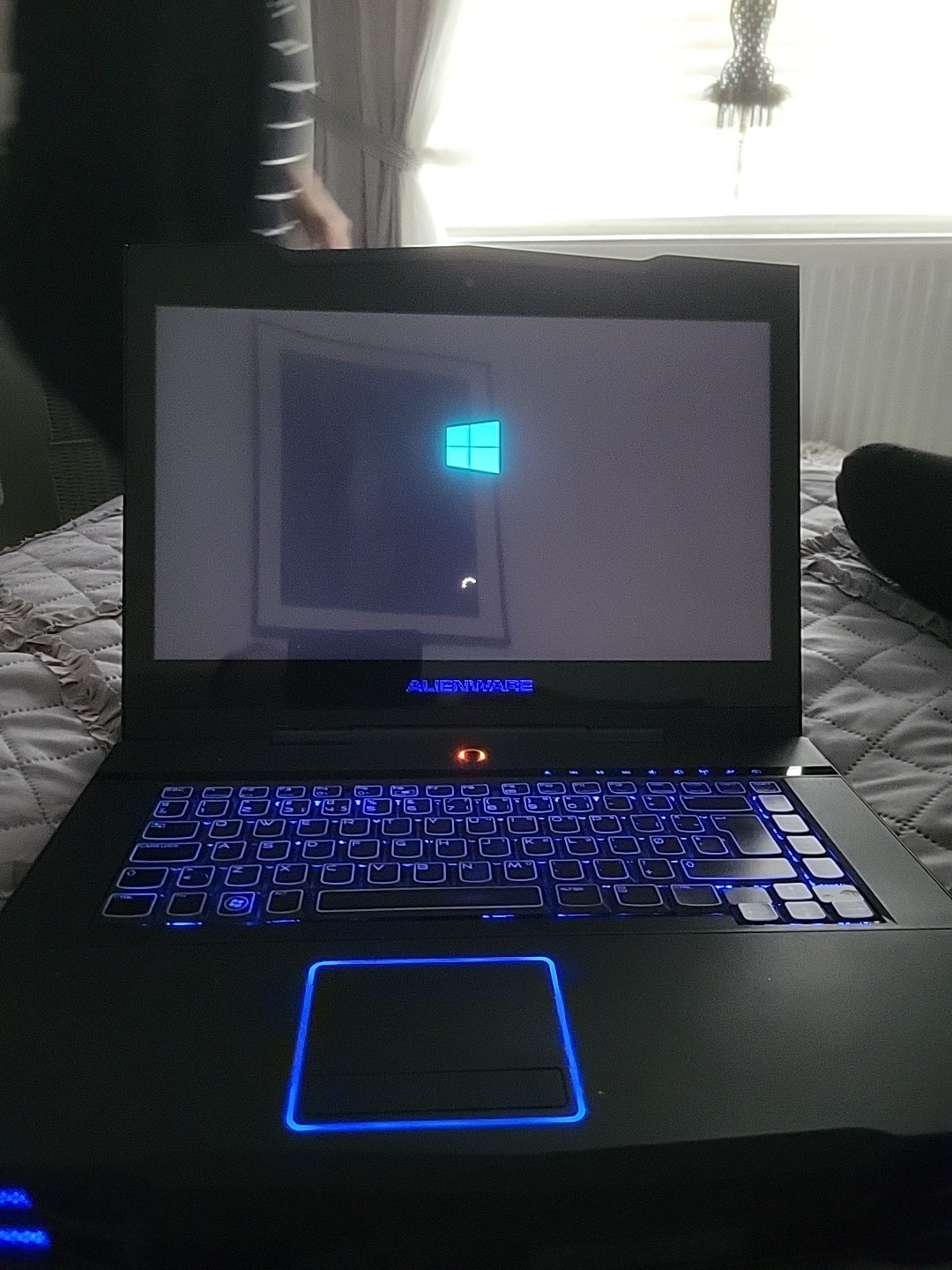 Alienware m15 R6/Gaming Laptop/ i7-11800h/RTX 3070/32GB RAM/1TB SSD/265hz