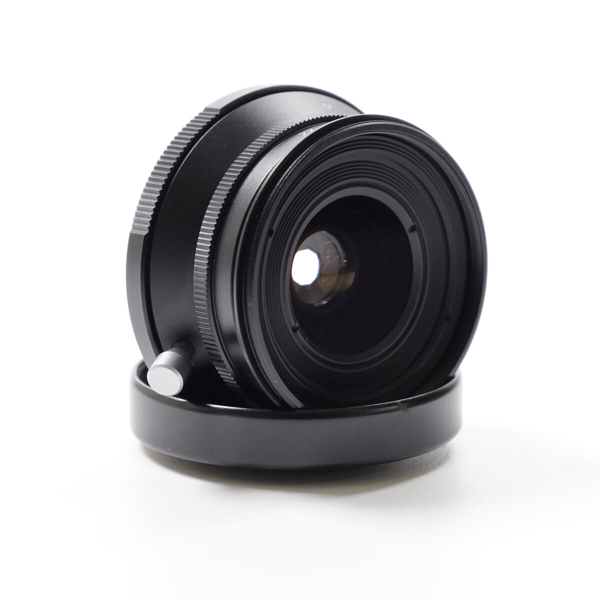 Voigtlander SNAPSHOT-SKOPAR 25mm f4 MC L39 [Near Mint Voigtlander SNAPSHOT-SKOPAR 25mm f4 MC L39 [Near Mint