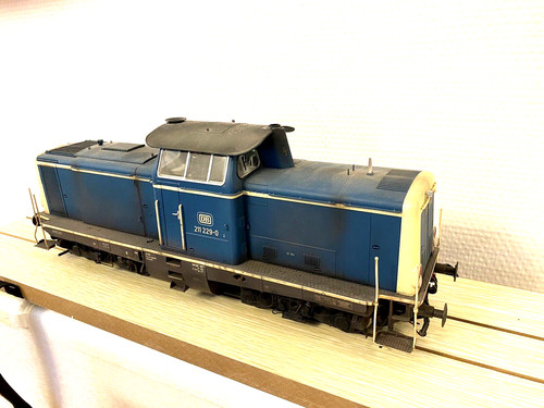 KM1 Spur 1 Diesellok V100 Artikelnummer 101010 BR211 229-0 gealtert wie neu OVP | Zustand: Neu: Sonstige (siehe Artikelbeschreibung)