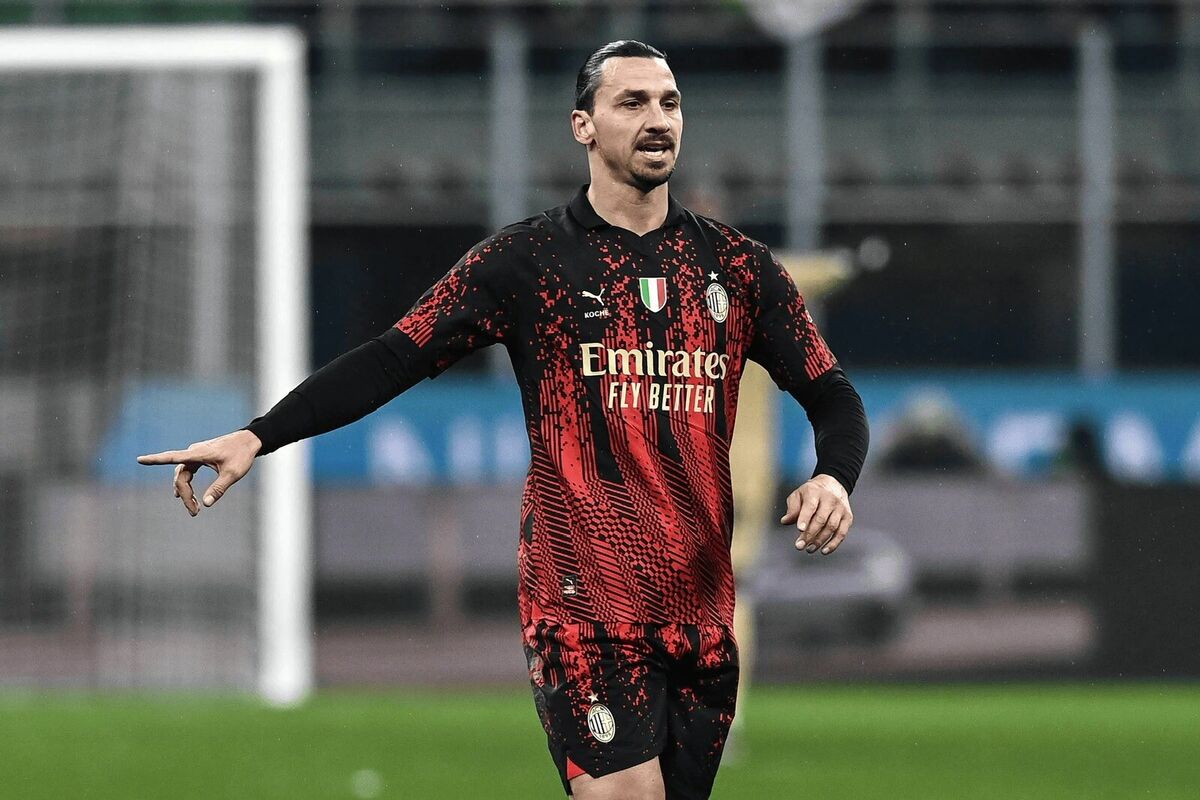 2022-23 Zlaten AC Milan Jersey 4th Limited edition Sz:XL | eBay 2022-23 Zlaten AC Milan Jersey 4th Limited edition Sz:XL | eBay