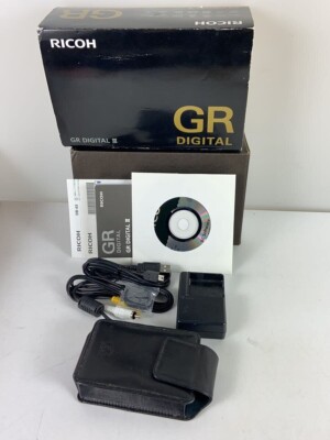 RICOH GR DIGITAL III 10.0MP Digital Camera Black Count: 7580