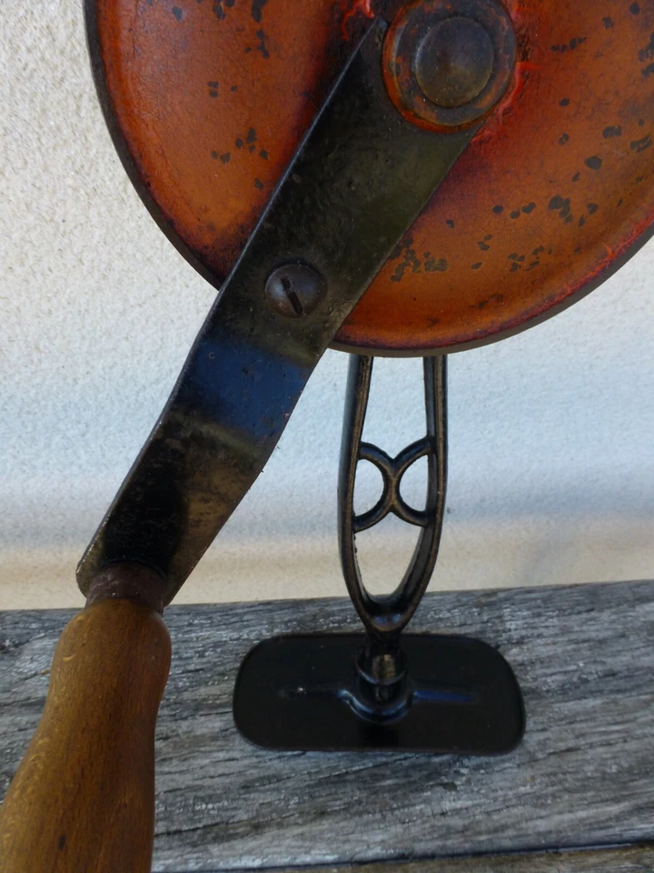 Ancienne CHIGNOLE PERCEUSE PEUGEOT FRERES OUTIL ANCIEN ART POPULAIRE METIER - Photo 3/4