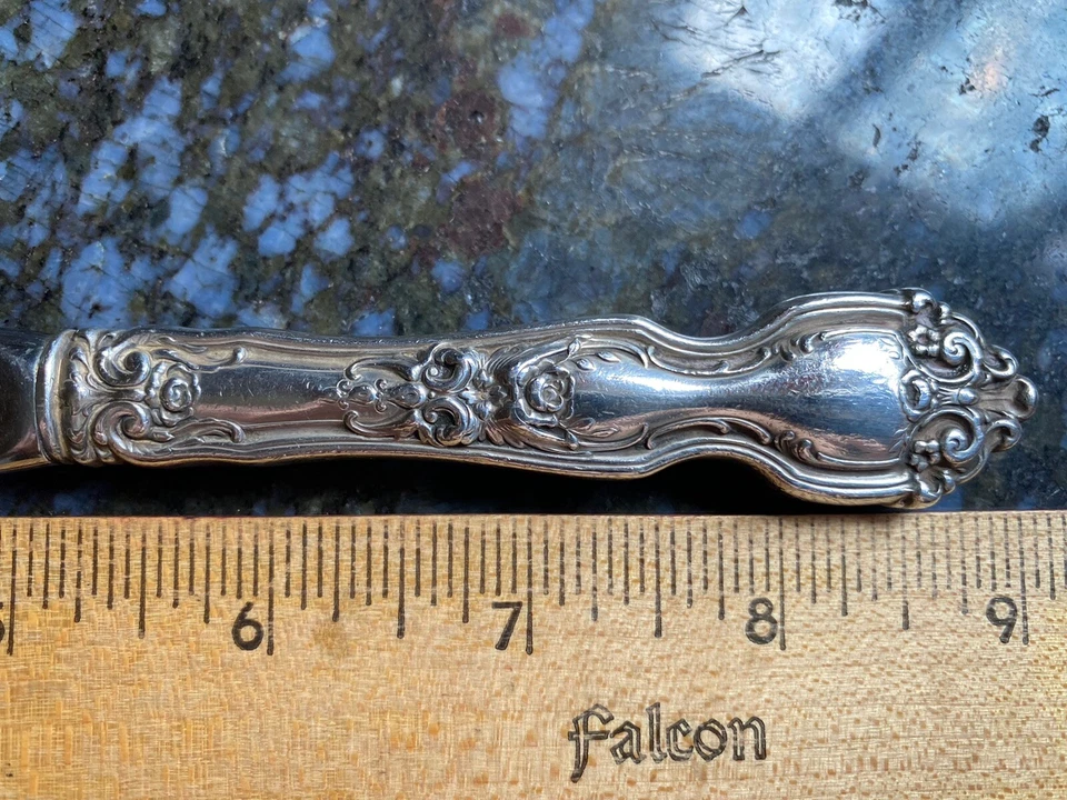 🍴 Wallace Sterling LA REINE HH Knife, 9" (No Mono or Mono Removal) AS FOUND 🍴 - Image 3 of 4