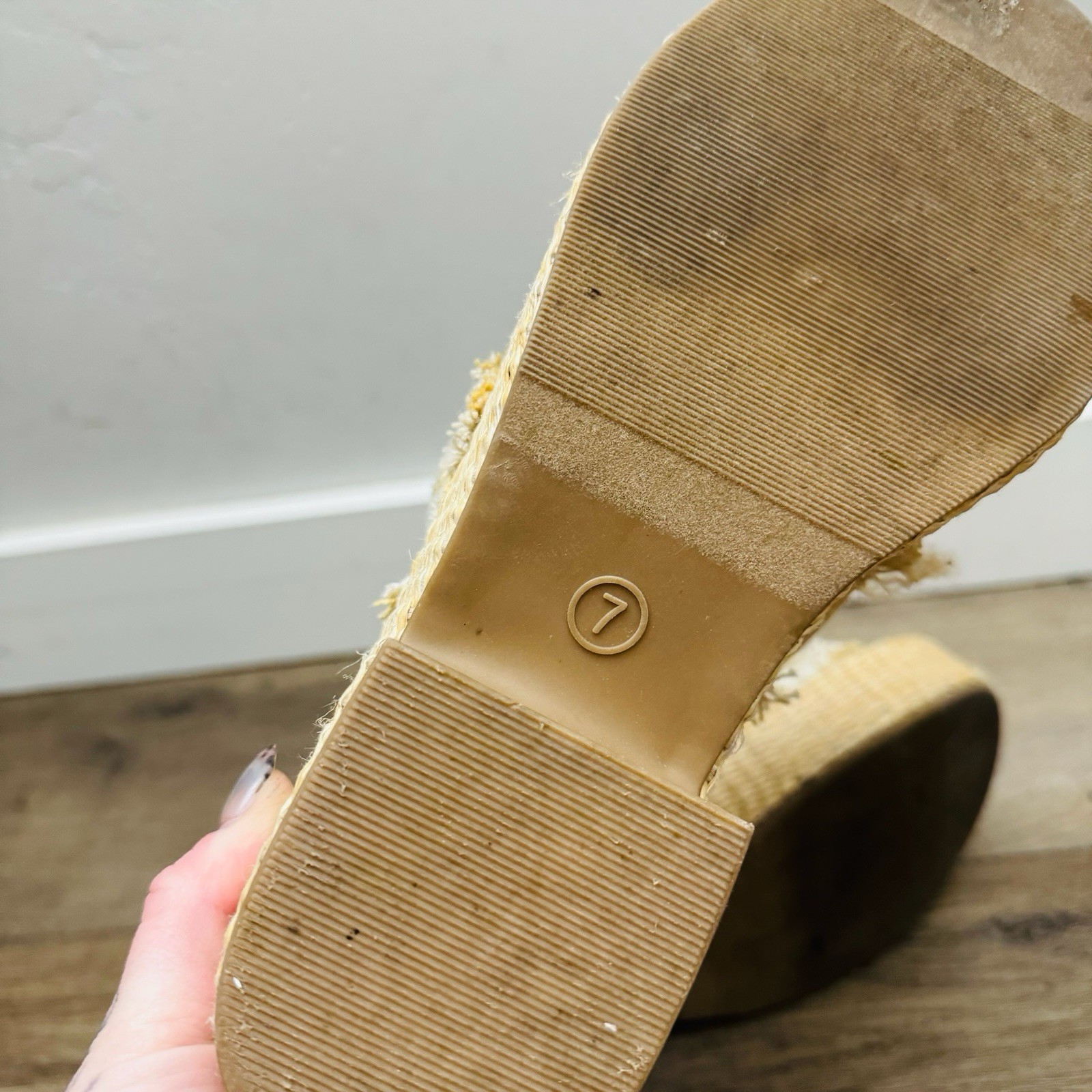 Universal Thread Sally Platform Slide Sandals Wom… - image 9