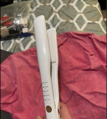 T3 White Hair Straightener Flat Iron/Straightener for Unisex Adults