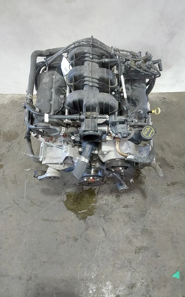 Ford Mustang STD 2005 4,0 L 2x2 motor conjunto fabricante de equipos originales 141 k millas Foto 2 de 4